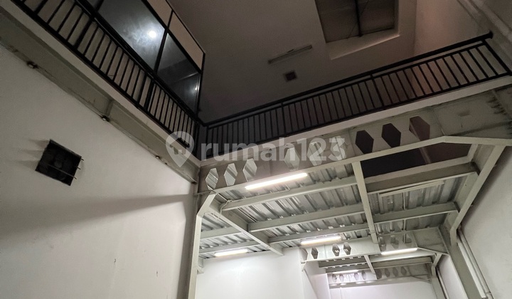 Gudang Bizpark Bizpark Daan Mogot Bagus Dan Siap Pakai Akses Kontainer Izin Pergudangan Bebas Pungli 