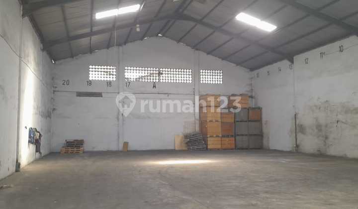 Warehouse at Pantai Indah Dadap in Good Condition and Ready to Use with 40ft Container Access, Industrial Permit.