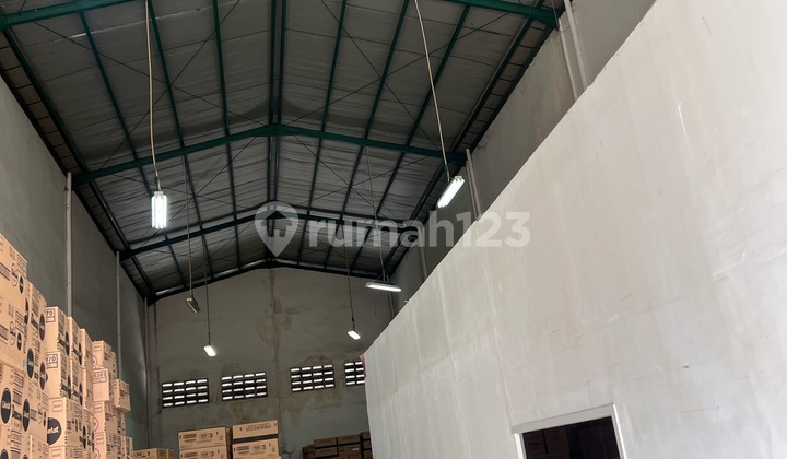 Daan Mogot Bizpark Warehouse, Good and Ready to Use Daan Mogot Bizpark Warehouse, Good and Ready to Use