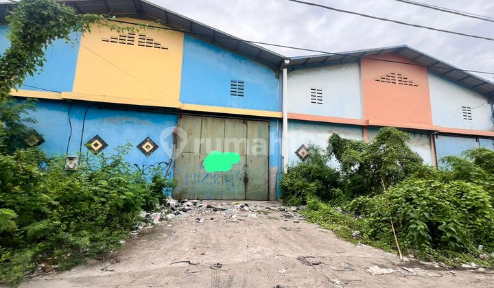 Good Warehouse in the Pantai Indah Dadap Industrial Estate, Ready to Use with 40-Foot Container Access and Industrial Permit Good Warehouse in the Pantai Indah Dadap Industrial Estate, Ready to Use with 40-Foot Container Access and Industrial Permit