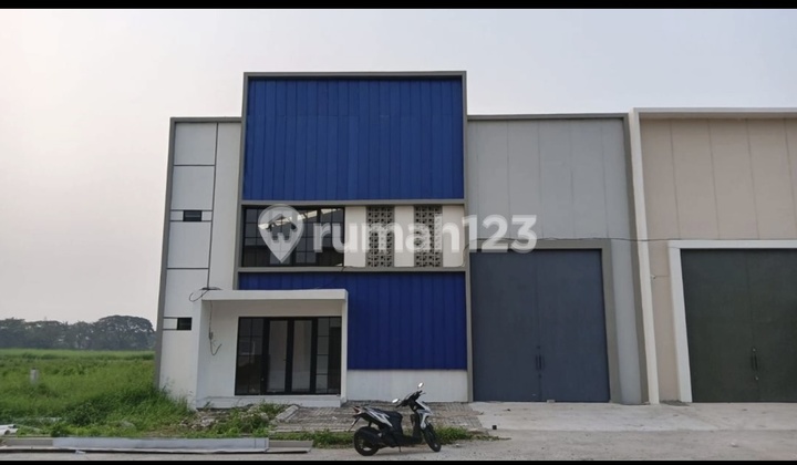 Dekat Pik 2 Gudang +kantor 2 Lantai Dekat Tol Laksana Busines Park Izin Indrustri
