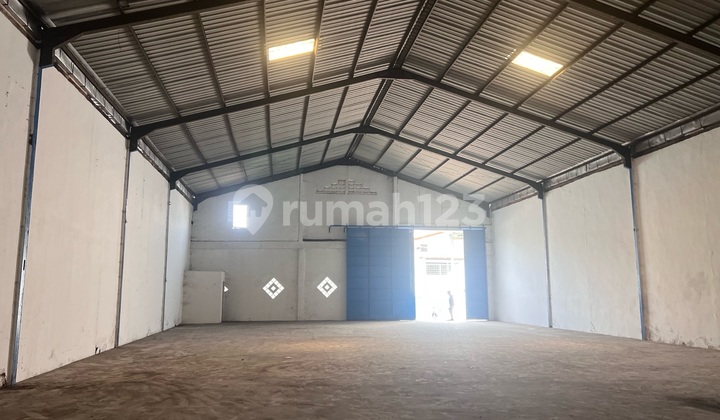 Good and Ready-to-Use Warehouse in Pantai Indah Dadap, Close to PIK2 and Soekarno-Hatta Airport Toll Road Good and Ready-to-Use Warehouse in Pantai Indah Dadap, Close to PIK2 and Soekarno-Hatta Airport Toll Road
