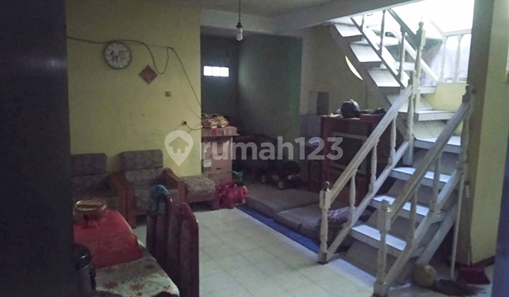 Karasak - Dijual Rumah di Karasak Perempatan ********, Dekat Mekarwangi, Bandung