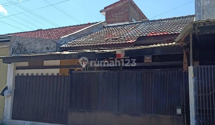 Luas Tanah 90m2, Bangunan Masih Asli dari Developer Rumah di TKI 2, Bandung Hadap Barat 2