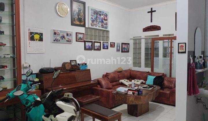 Di Jual Rumah Hook di Golf, Arcamanik, Bandung Bagus 1