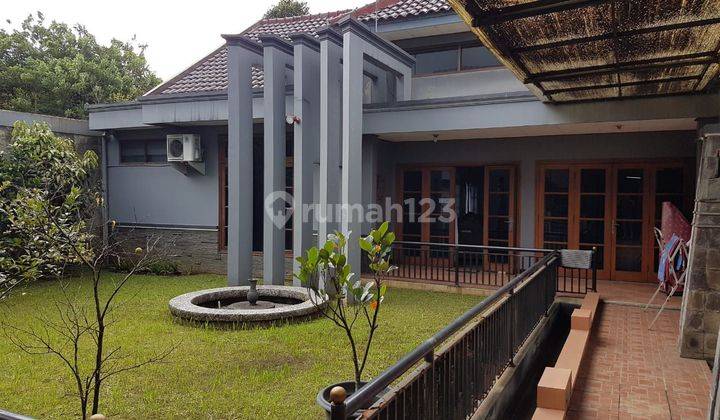 Rumah Pesona Mediterania Gunung Batu Pasteur Bandung Luas Tanah 646m2 1