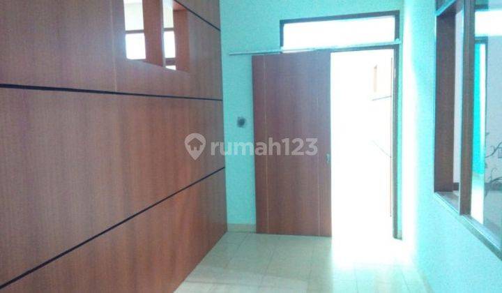 Luas Tanah 308m2 Rumah di Komplek Kembar, BKR, Bandung Tengah, Kondisi Bagus Terawat Siap Huni Bisa untuk Kantor
