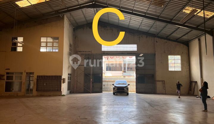 Luas 4.927m2 Jual Tanah Bonus 4 unit Gudang di Kopo Katapang, Bandung Bagus SHM 1