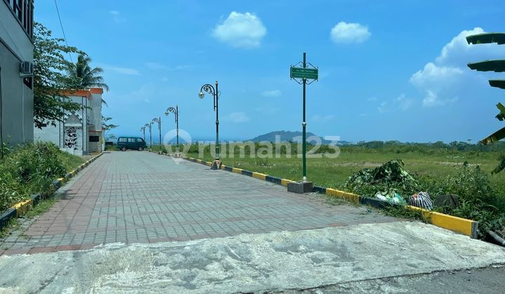 Jual Cepat Tanah Strategis di Magelang Luas 2.684M², Tepatnya di Bandongan, Bagus untuk Perumahan, Ruko, Hotel, Gudang
