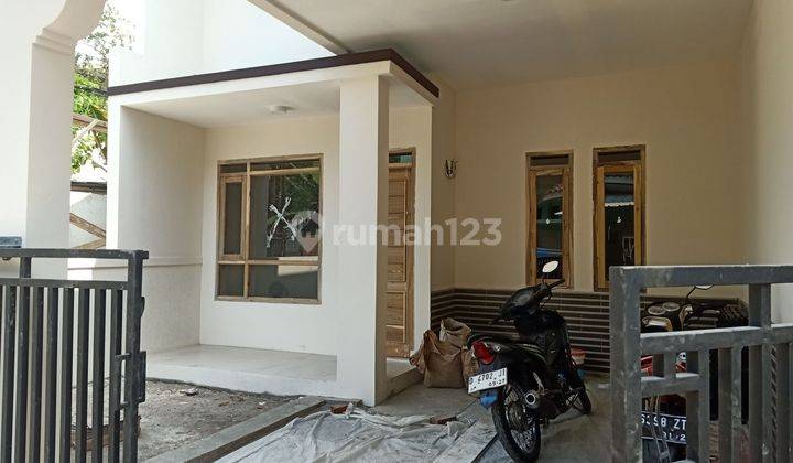 Rumah 2 Lantai Bagus Baru Renov Bisa untuk Usaha Cipamokolan, Riung Bandung, dekat Derwati, Ciwastra, Summarecon Bandung 2