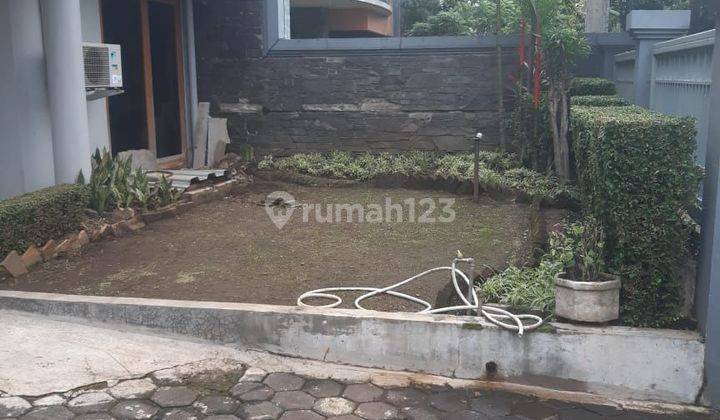 Rumah di Setra Sari, Bandung 2 Lantai SHM Bagus 2