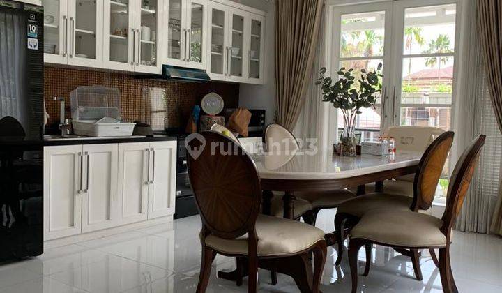 Rumah Lux Modern Full Furnish Modern di Ciumbuleuit, Bandung 3 Lantai Hadap Utara 1