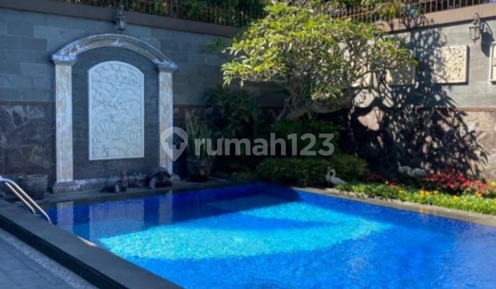 Lembang - Jual Rumah Villa Mewah View Gunung Putri, Stragegis Main Road Lembang, Bandung