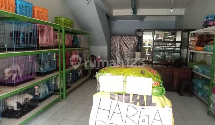 Taman Kopo Indah 2 - For Rent, 2-Story Shop House with 2 Bedrooms in TKI2 Bandung Near Borma