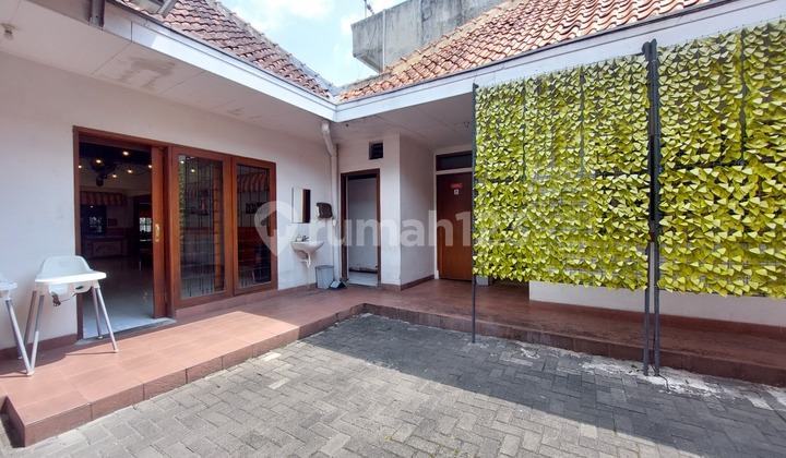 Riau Bandung - Bagus untuk Usaha Jual Rumah Sayap Riau Re Martadinta, Bandung Dekat Yogya Junction, Aloysius 2