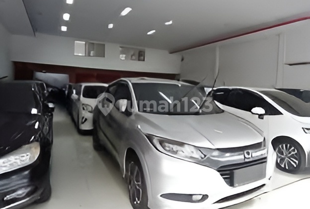 Moh Ramdhan - Disewakan / Dijual Ruang-Usaha Strategis Main Road Moh. Ramdhan, Bandung