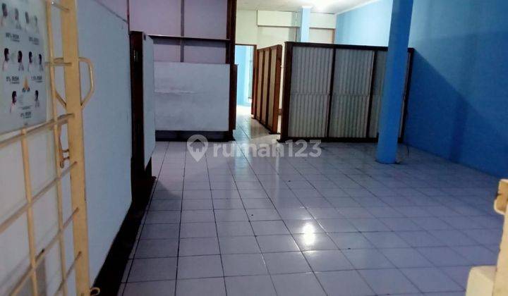 Sewa Ruko 3,5 Lantai Di Jl. Surya Sumantri, Sukawarna, Kec. Sukajadi, Kota Bandung, Jawa Barat, Surya Sumantri 2
