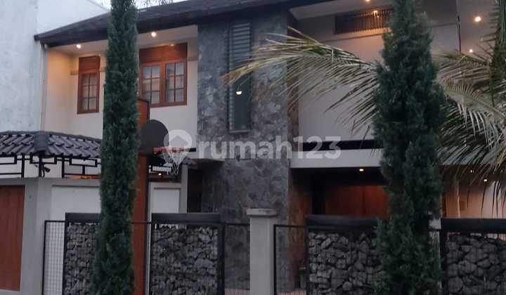 Setra Duta - Dijual Rumah Terawat Siap Huni Setra Duta Cemara, Bandung