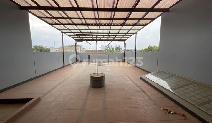 Nice Ready-to-Occupy House on Jend Sudirman Wing, Bandung 2