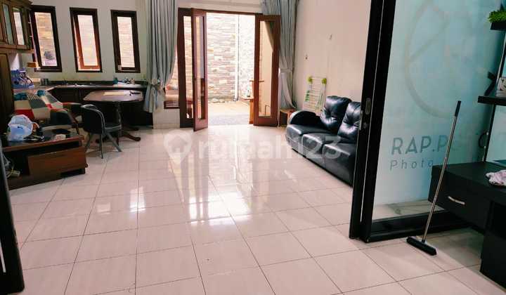 House on Sutami Near Maranatha University, Setra Sari, Pasteur Bandung 2