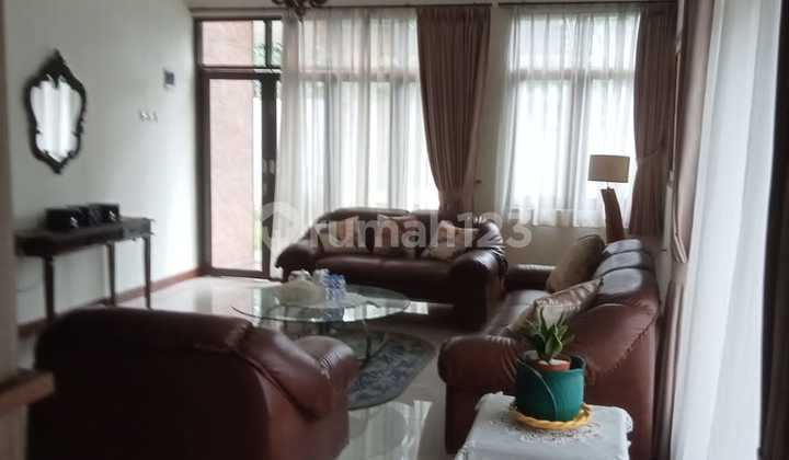 Pasteur - Dijual Rumah di Komplek Gunung Batu, Pasteur, Bandung 2