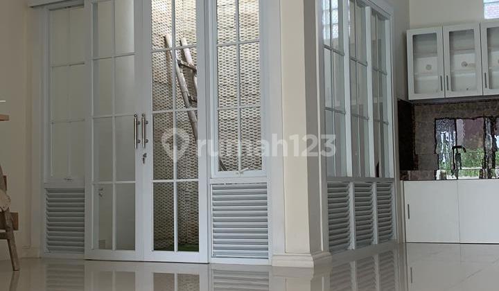 Kiara Condong - Dijual Rumah Lux Design Eropa Modern di Kiara Sari, Dekat Samsat Kiaracondong - Sukarno Hatta, Bandung 2