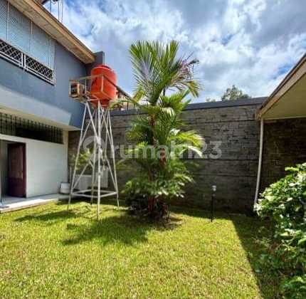 Sayap Riau - Jual Rumah Dekat Gedung Sate, Sayap Re Martadinata-Riau, Cihapit, Bandung Bagus untuk Usaha