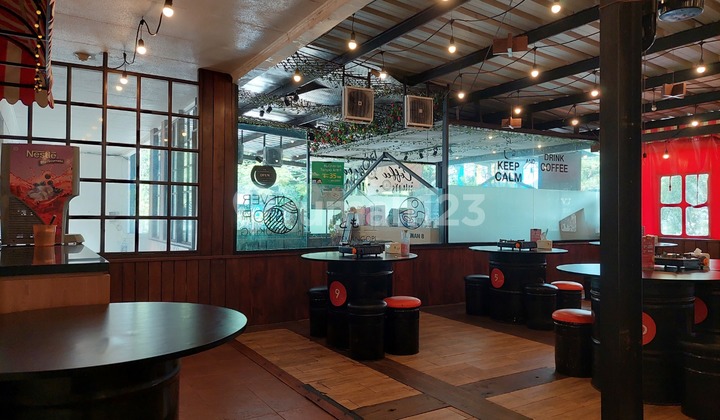 Good for Business Selling Houses Riau Wing Re Martadinta, Bandung Near Yogya Junction, Aloysius