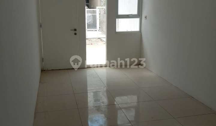 Arcamanik - Dijual Rumah Baru 2 Lantai Cisaranten Kulon Arcamanik, Bandung 2