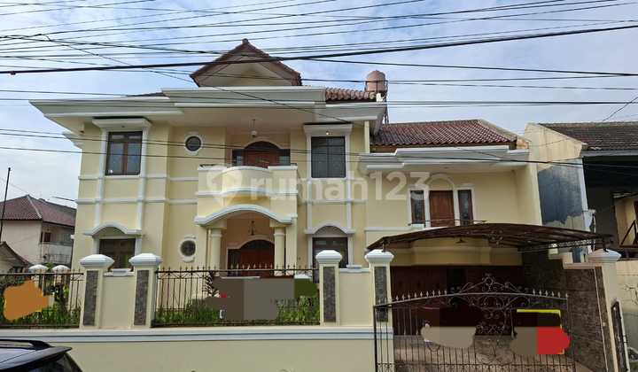 Pasteur - Jual Rumah Klasik Istana Regency 2 Sayap Pasteur Pajajaran Bandung