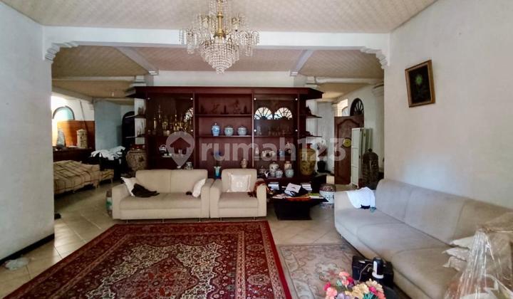 Spacious House in Cijagra, Lengkong, Buah Batu Bandung, Strategically Located Near Yogya Supermarket