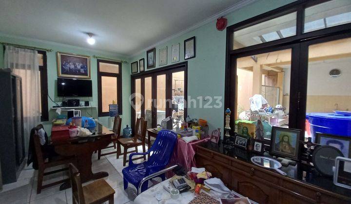 Rumah 2 lantai Di Mainroad Tatar Wangsakerta Kota Baru Parahyangan KBP Bandung 1