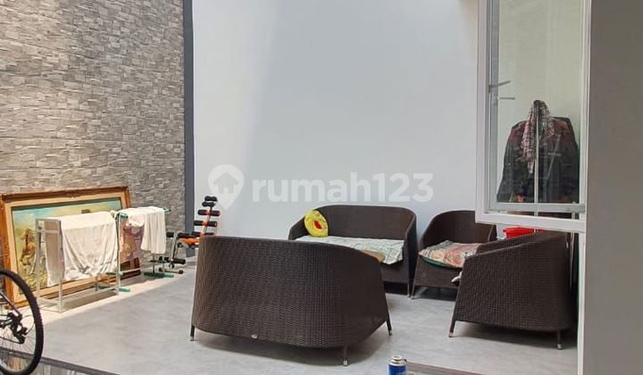 Comfortable 2-Story House at Taman Kopo Indah 3 TKI 3 Bandung 2