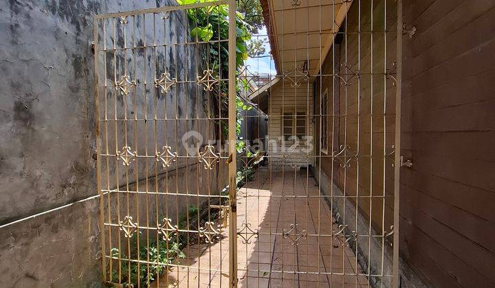 Rumah Mainroad Setiabudi Bandung Dengan Lebar Muka 50m 2