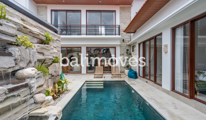 Vila Baru Dua Lantai dengan Tiga Kamar Tidur yang Menawan di Sanur