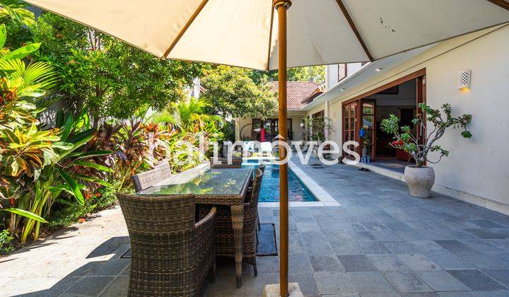 Stunning 3 Bedroom Modern Villa By Sanur Beach 1