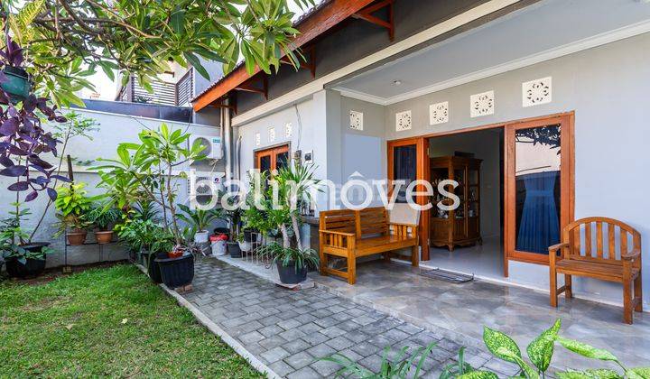 Rumah Modern Dua Lantai 3 Kamar Tidur Di Sanur 1