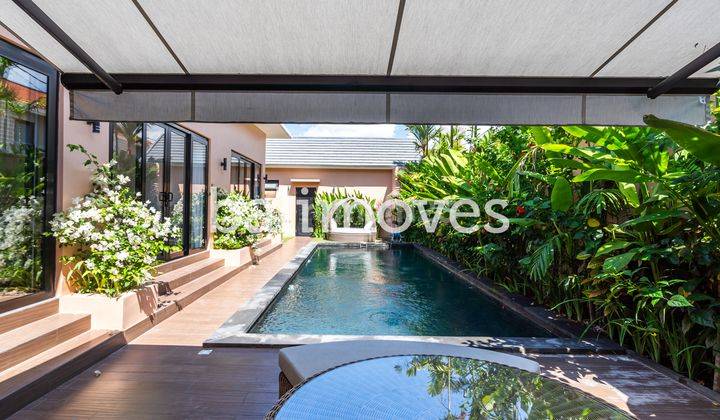 Nice 4 Bedroom Villa On 400m2 Land On The Beach Of Sanur 2