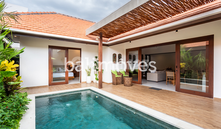 Vila Baru Tiga Kamar Tidur yang Indah Di Tepi Pantai Sanur