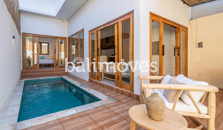 Villa Tiga Kamar Tidur Baru di Tepi Pantai Sanur Villa Tiga Kamar Tidur Baru di Tepi Pantai Sanur