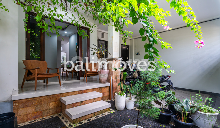 Dijual Rumah Dua Lantai Tiga Kamar Tidur Di Kesiman