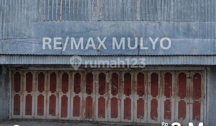 Shop House For Sale in a Strategic and Busy Area of Purwokerto 1