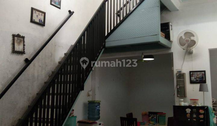 Rumah Perum Teluk Purwokerto Selatan 8