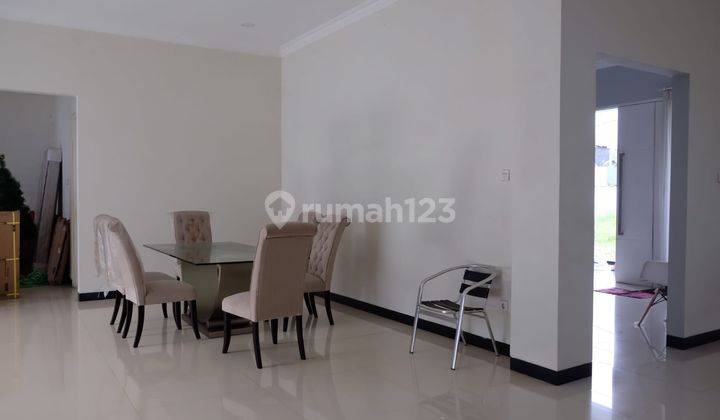 Rumah Mewah Perum. Taman Anggrek Purwokerto 9