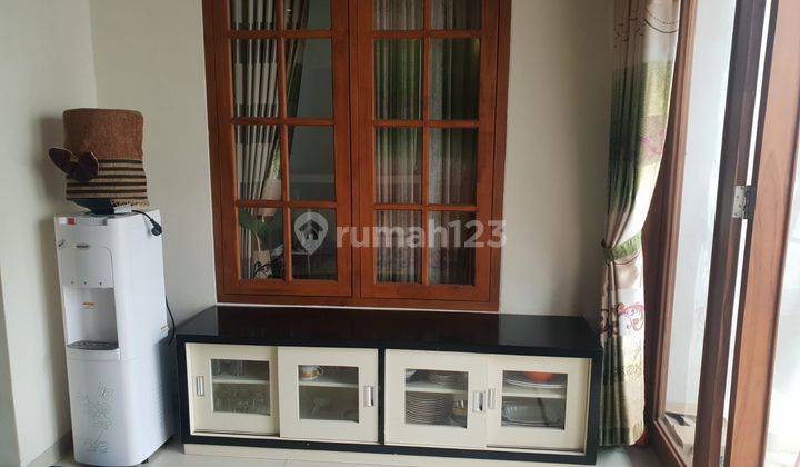 Dijual Rumah Bagus Full Furniture & Strategis Area Perumahan 2