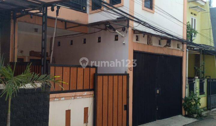 Dijual Rumah Bagus 2 Lantai Akses Mudah Ke Fasilitas Publik 2