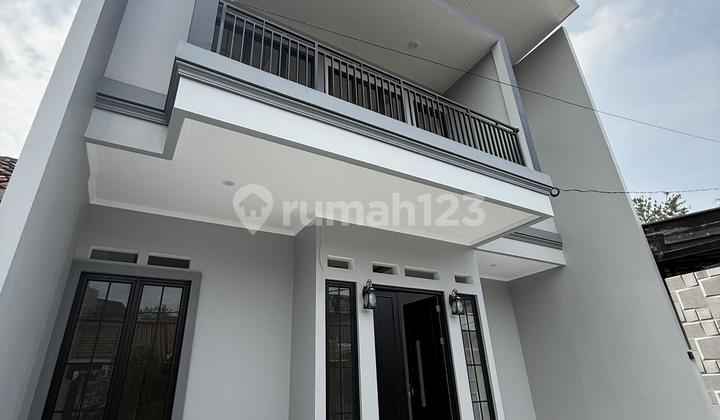 Brand new !! Rumah Modern Bagus 2 Lantai di Griyaloka BSD Brand new !! Rumah Modern Bagus 2 Lantai di Griyaloka BSD