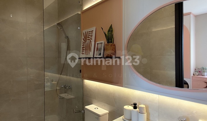 Rumah Mewah 2 Lantai Hanya 5 Menit Dari Exit Tol BSD 2