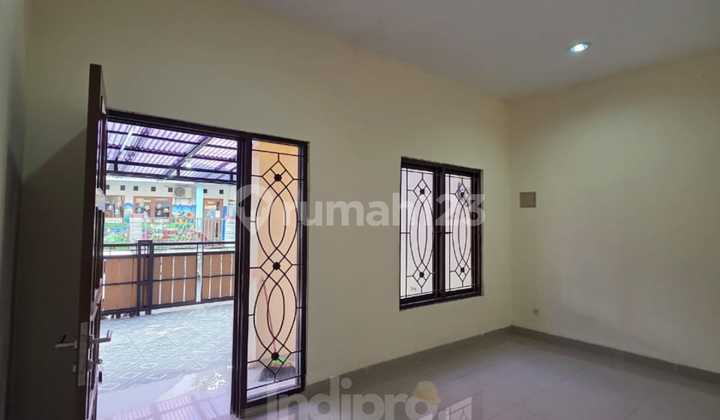Rumah Siap Huni Di Regency Melati Mas 2