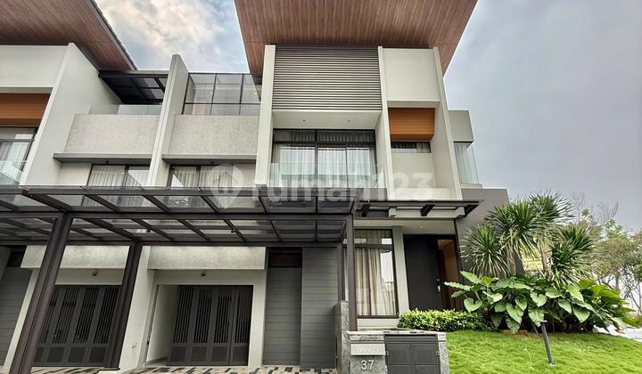Siap Huni Awal 2026 ! Rumah Modern Split Level Smart Home System Di The Spring Gading Serpong 